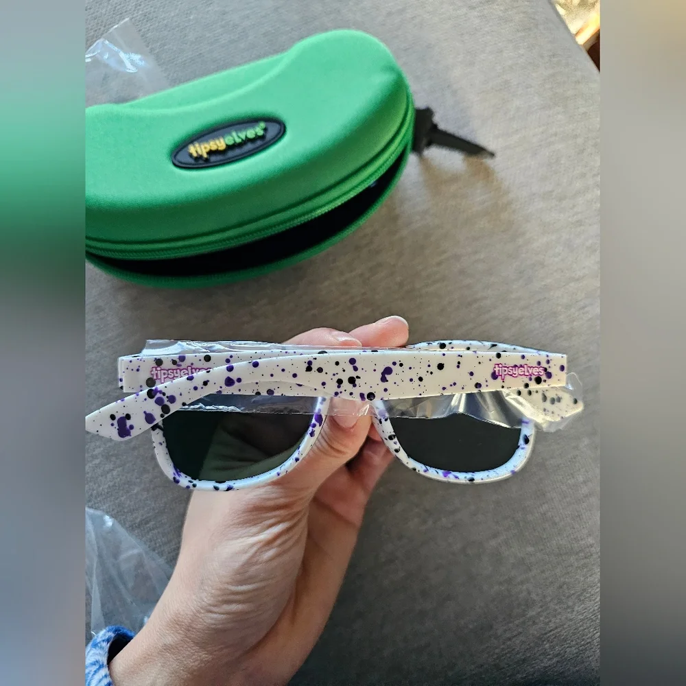 NWOT Tipsy Elves Purple Haze Sunglasses